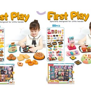 'YH8085 Sweets, pastries and donuts in a box