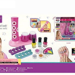 Nail Polish with Nail Art Tools 'MBK-387