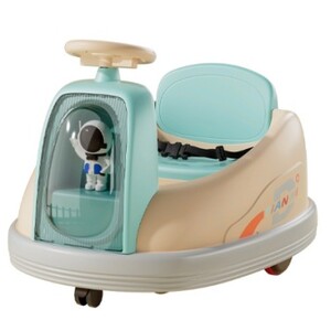 سيارة العجيبة الكهربائية F701